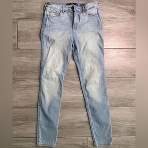 Hollister Juniors 7/Women's 28 Light Wash High Rise Classic Stretch Skinny Jeans